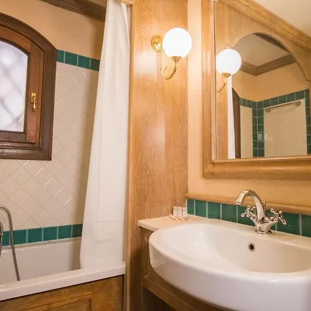 Lovely Flat Only 350 M From The * Liscia di Vacca