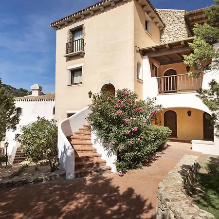 Daire Lovely Flat Only 350 M From The *