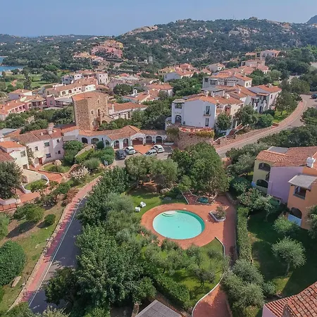 Lovely Flat Only 350 M From The *