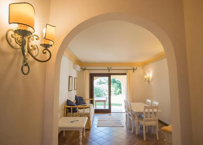 Lovely Flat Only 350mt From The * Liscia di Vacca