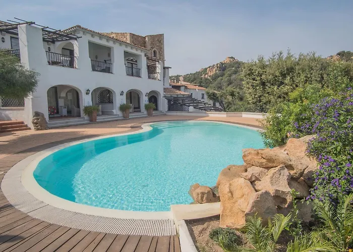 Lovely Flat Only 350mt From The Liscia di Vacca